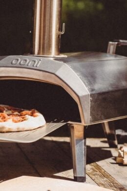 Ooni Karu 12 Pizza Oven