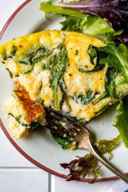 This protein-packed Cottage Cheese Egg Bake with spinach and chicken sausage is filling and delicious. Enjoy for breakfast, lunch, or dinner with a salad and some crusty bread.