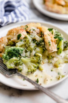 Chicken Divan with broccoli